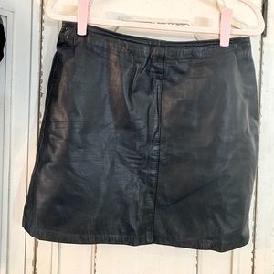 Black 100% genuine napa leather set- skirt & buttoned top with short sleeves